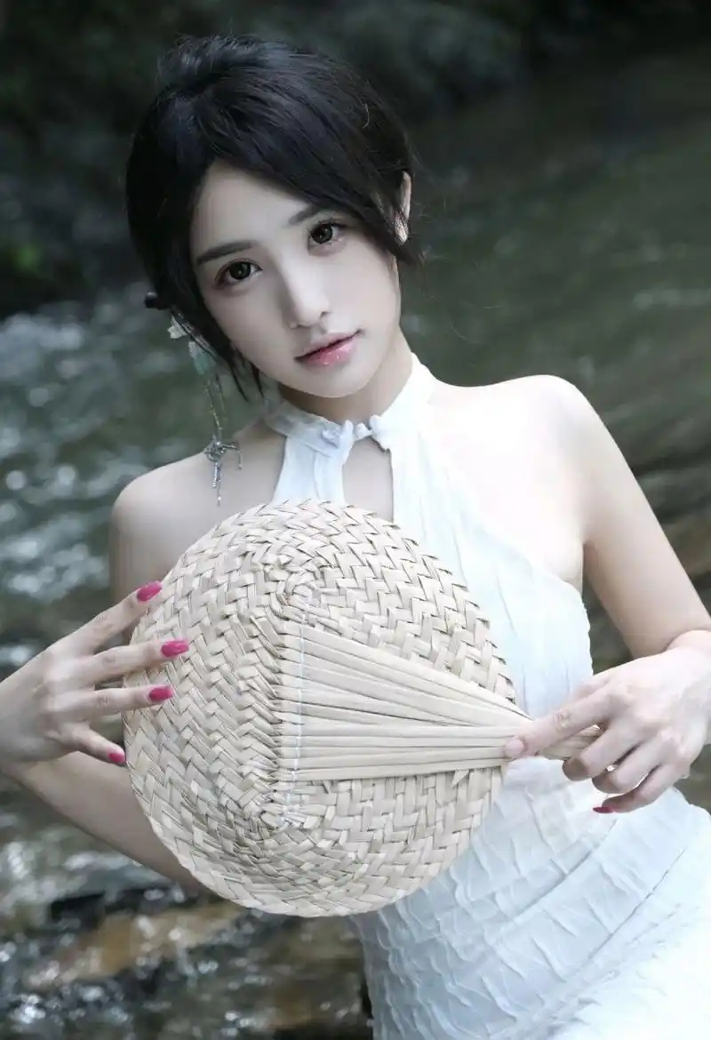 欧美一区视频 第七码头 犯罪剧海报